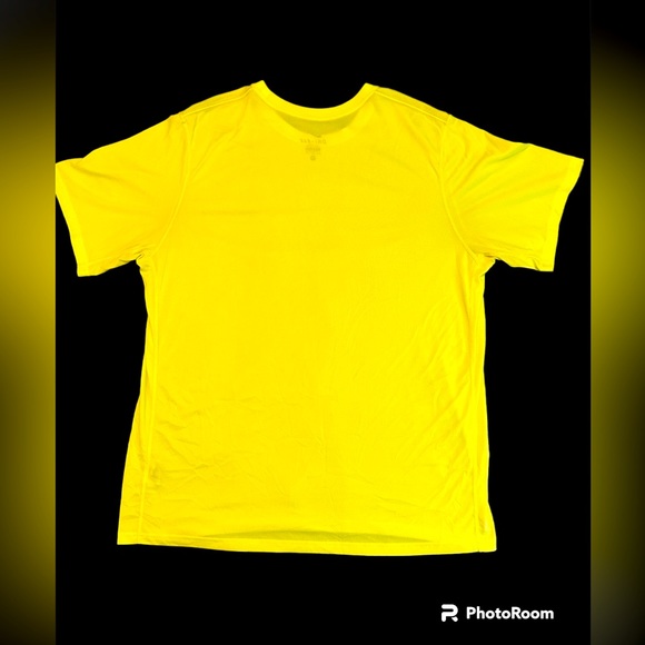 UEC- Men’s Nike DRI- Fit Athletic T-Shirt in XL. - Picture 2 of 5